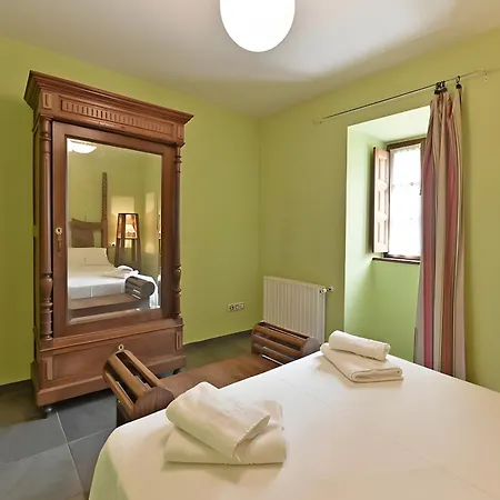 Apartamento Narcea 4 *
