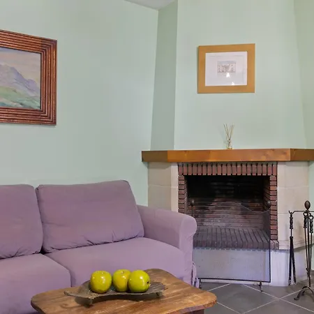 Apartment Puente Del Narcea 4